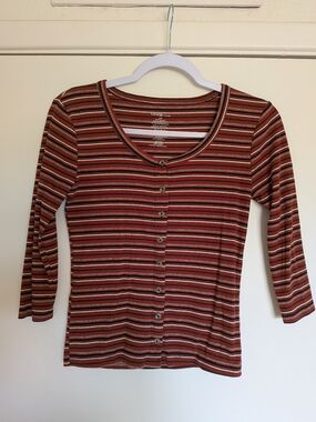 Striped Button Front 3/4 Sleeve Top - Small